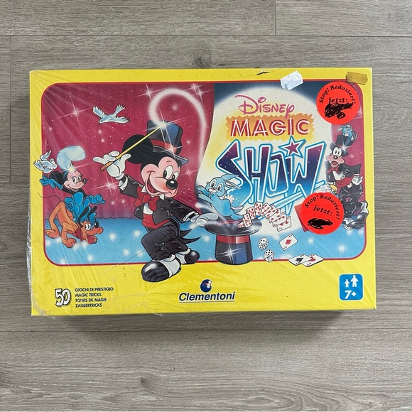 Vintage Disney Magic Set